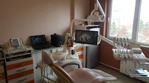 مطب دندانپزشکی دکتر مهدی رضایی موید