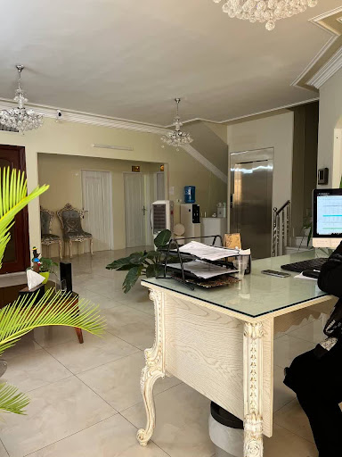 کلینیک مشاوره زندگی شاد