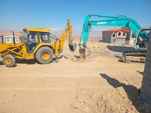 بیل مکانیکی محمد شاکری