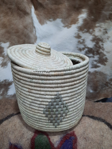 گالری میخک