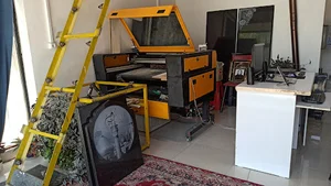 سنگ تراشی و لیزری آراز