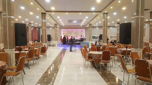 باغ تالار قصر شیرین
