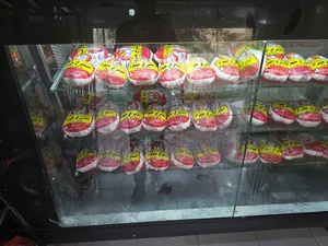 مرغ و گوشت درنا