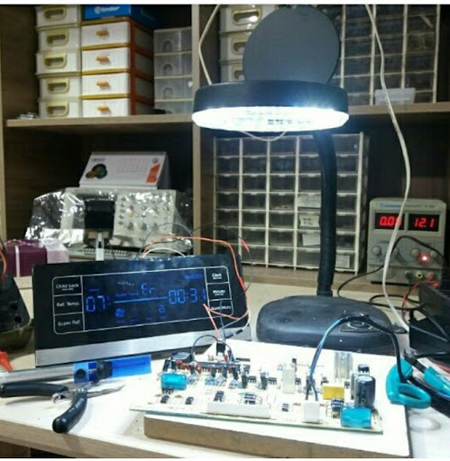 خدمات برق و الکترونیک بهنام