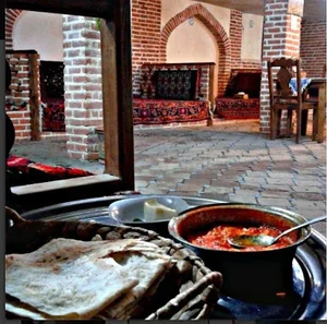 سفره سرای سنتی روزگاران