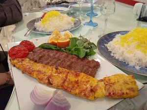 رستوران ملو
