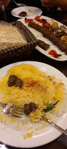 رستوران دامون