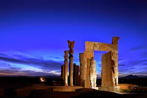 Persepolis (Takht-e Jamshid): A Journey through Ancient Persian Grandeur -  Visit Our Iran - Discover Iran