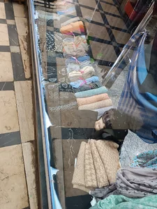 شال و روسری کاظمی