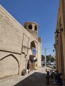 مناره مسجد میدان