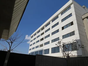 دبیرستان دوره دوم دخترانه معلم