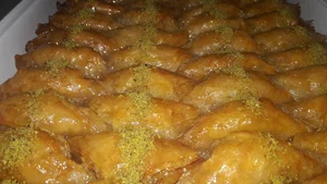باقلوا تک