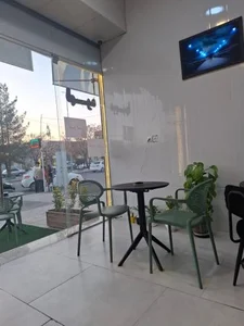 قهوه کیک لندو