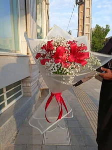 گلفروشی فلورا