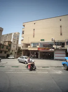 مسکن ادیبی