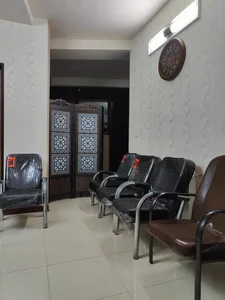 دکتر رویا زهره وند 2