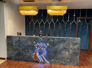 کلینیک تخصصی پوست و مو رونیکا