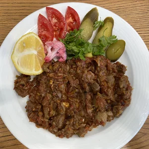 صبحانه سرا و کباب سرای نوشه