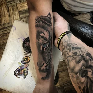Faramarz Tattoo
