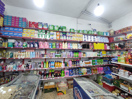 سوپرمارکت خانواده