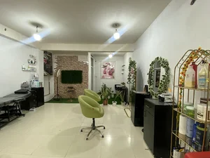 سالن زیبایی آیسل