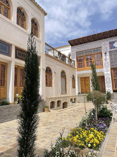 خانه تاریخی دلگشا