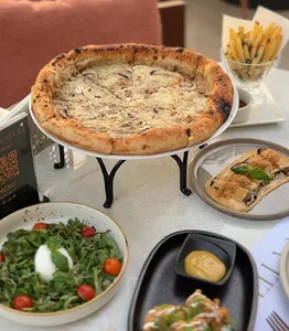 BELLA NAPOLI
