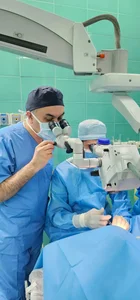 لیزیک کلینیک تخصصی لازک و فمتواسمایل