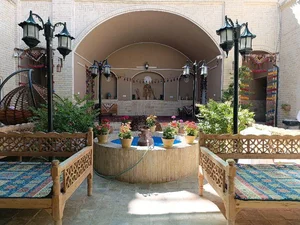اقامتگاه سنتی عمارت ساباط 3