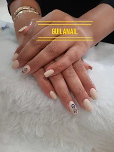 خدمات تخصصی ناخن گیلان