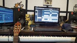 RECORDING STUDIO