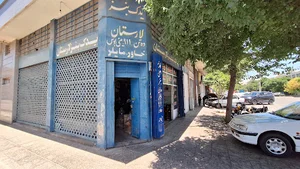 فروشگاه یدک بنز لارستان