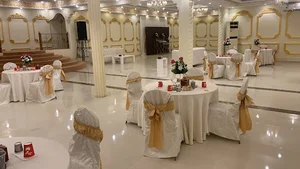 قاعة الخزامى
