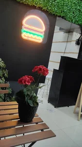 فست فود یامی لند