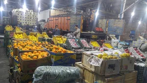 میدان میوه و تره بار رودسر