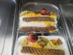 غذای بیرون بر برج 2