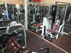 باشگاه بدنسازی فجر
