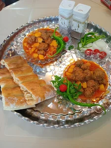 رستوران باغ بهشت