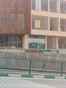 پست و تیپاکس ۲۲ دریاچه 3