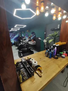 آرایشگاه مردانه زال 3