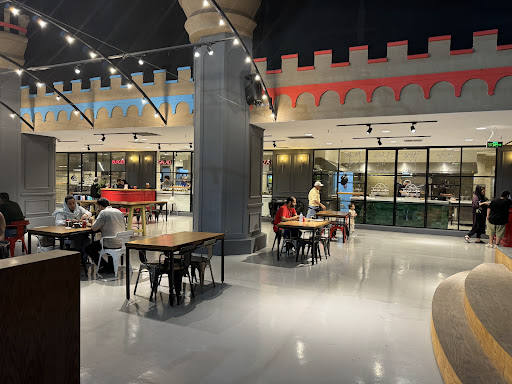 Market Foodhall مارکت فود هال (فود کورد کیامال)