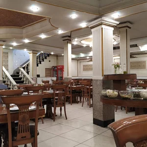 رستوران منصور