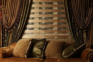پرده هالی استار