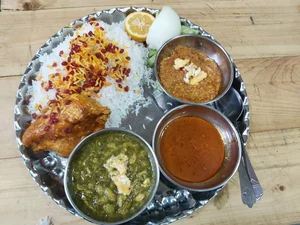 رستوران و غذا خوری رشت