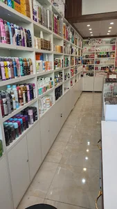 گالری آرایشی سی