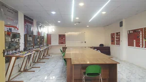 آموزشگاه پویا تکنیک