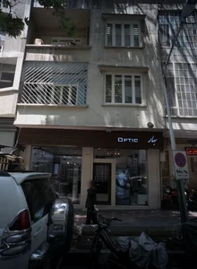 عینک فروشی بهار