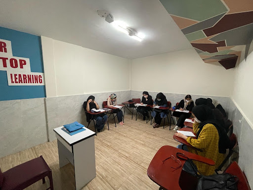 آموزشگاه زبان انگلیسی ایرانیان