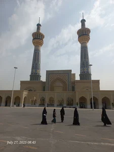 میدان قبله حرم مطهر رضوی