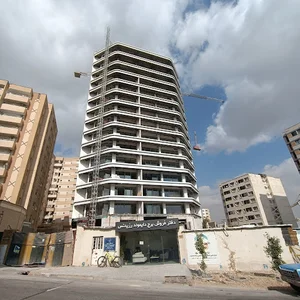 Diamond residence